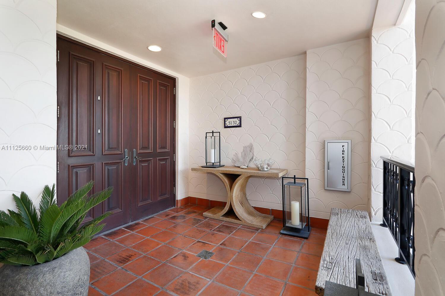 5100 BAYVIEW AT FISHER IS - Residential