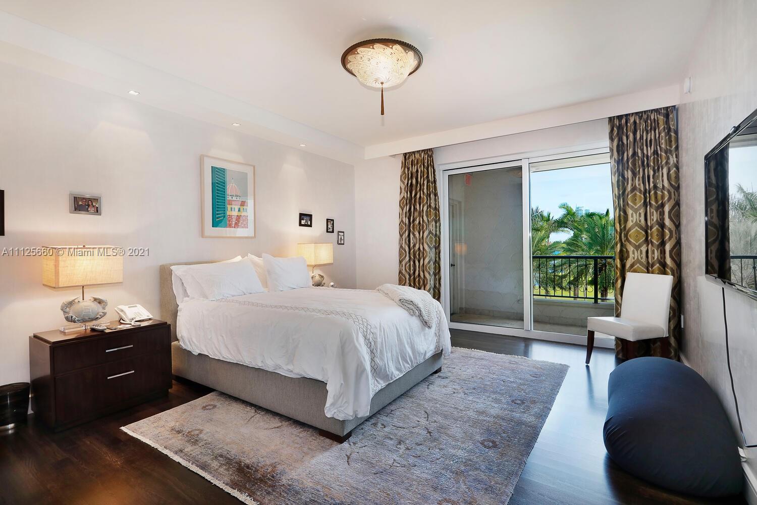 5100 BAYVIEW AT FISHER IS - Residential