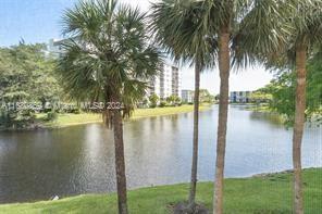 CYPRESS BEND I-A CONDO - Residential