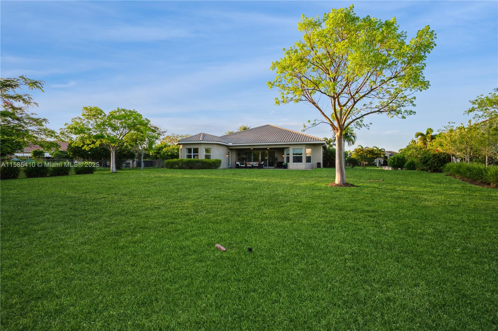 BAY HILL ESTATES - Residential