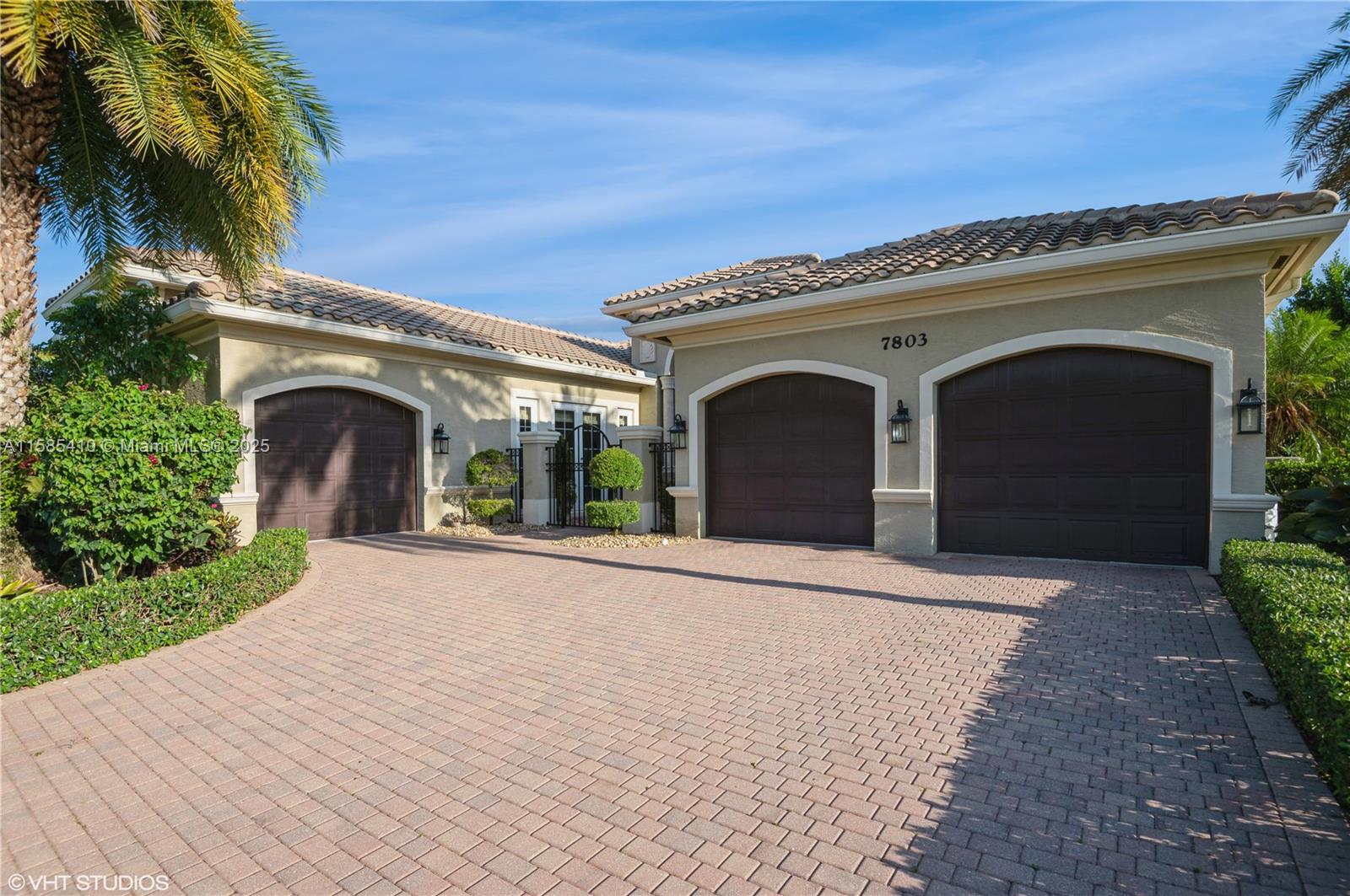 BAY HILL ESTATES - Residential