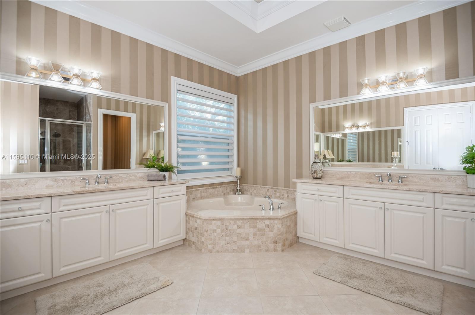 BAY HILL ESTATES - Residential