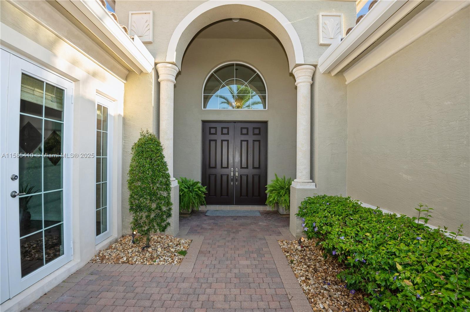BAY HILL ESTATES - Residential
