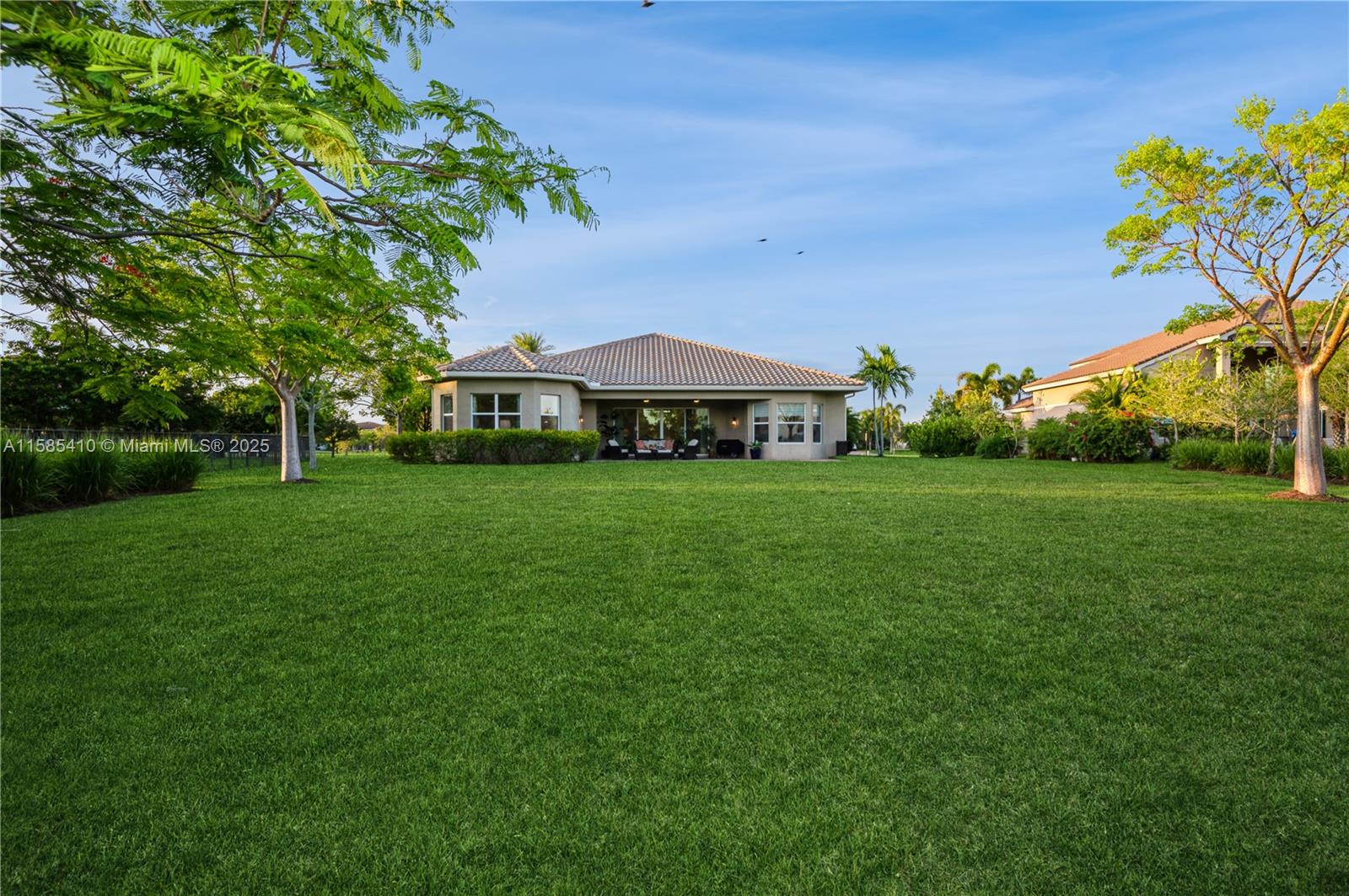 BAY HILL ESTATES - Residential