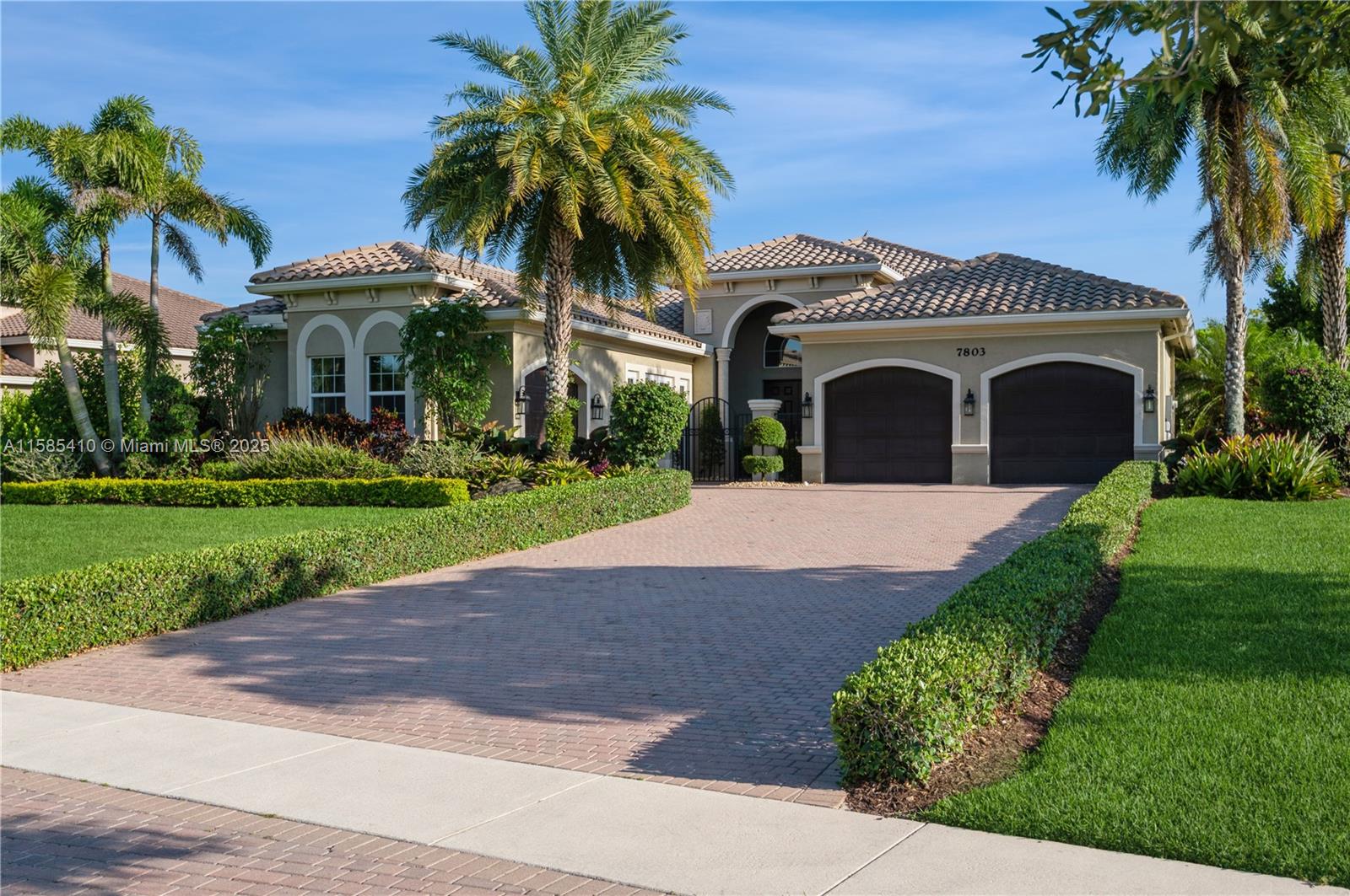 BAY HILL ESTATES - Residential
