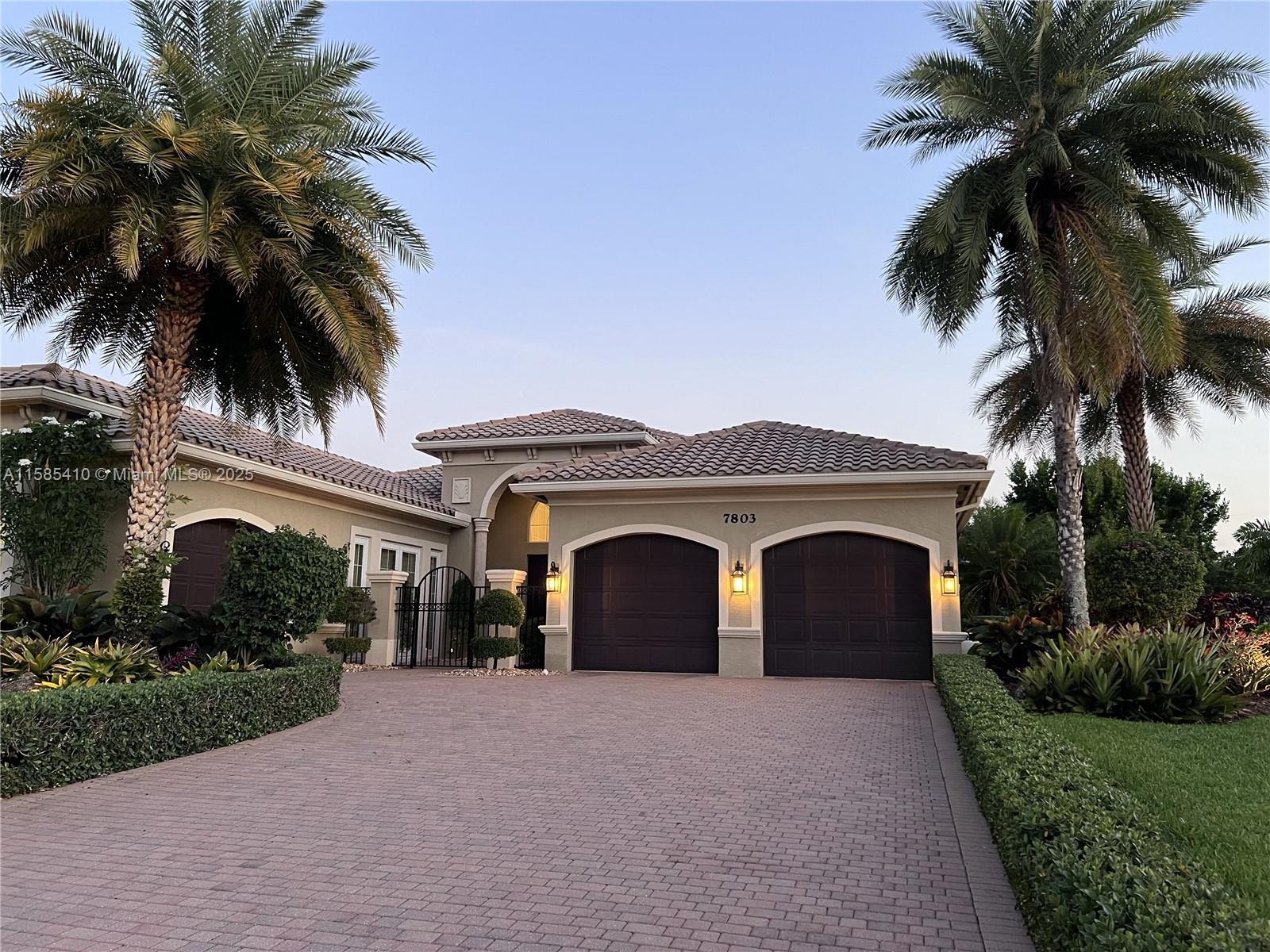 BAY HILL ESTATES - Residential