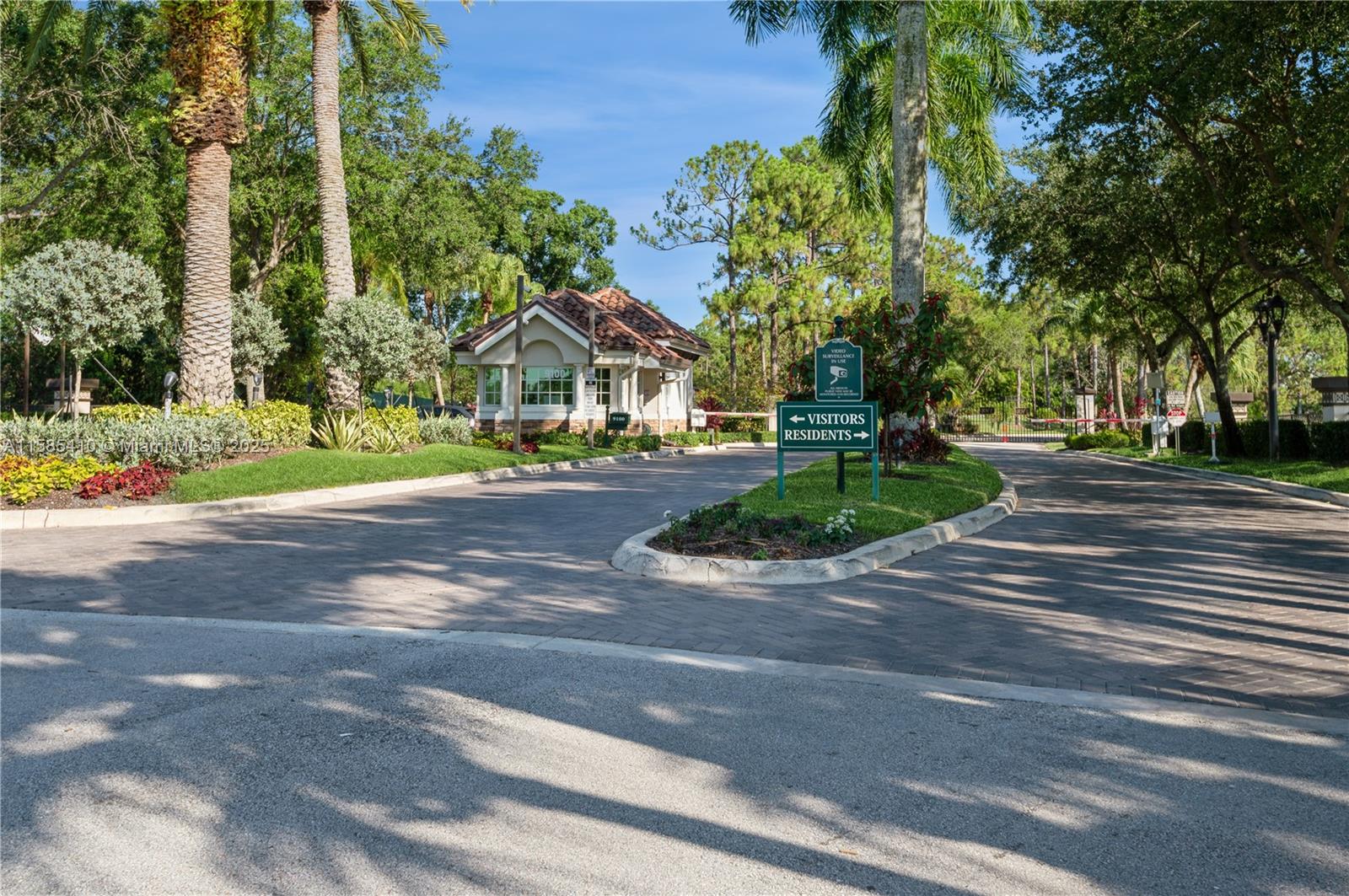 BAY HILL ESTATES - Residential