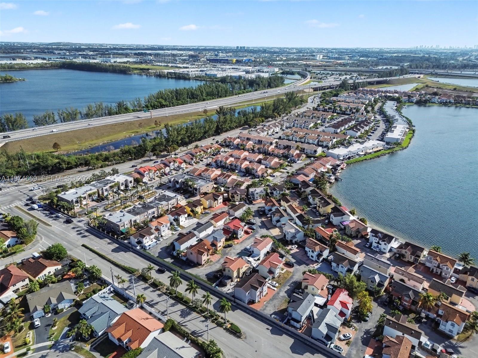 LAKE POINTE SEC 4 - Residential