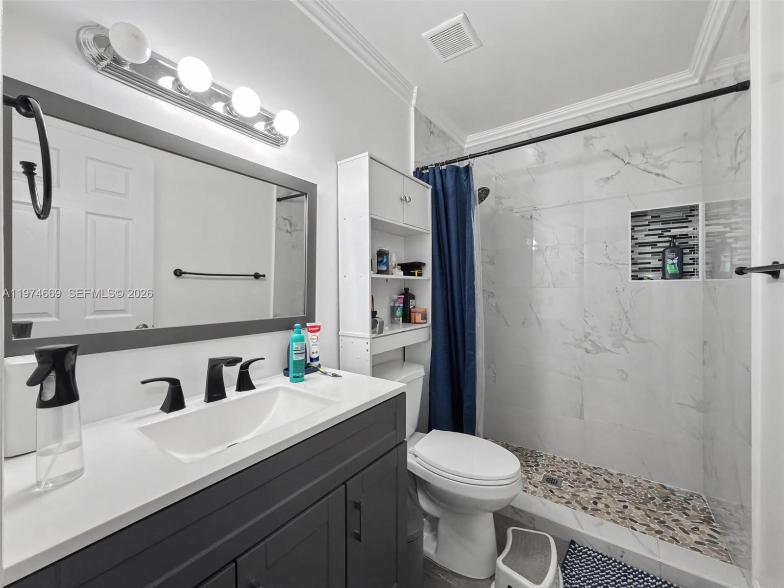 LAKE POINTE SEC 4 - Residential