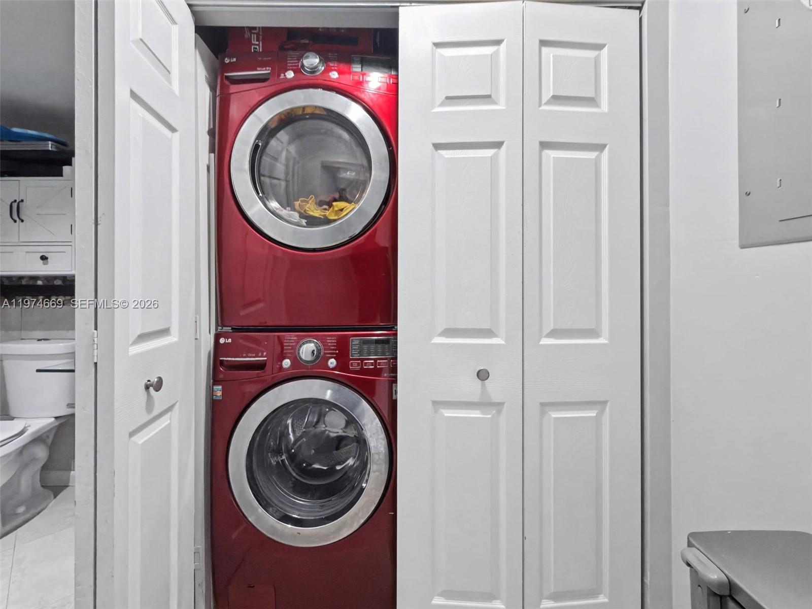 LAKE POINTE SEC 4 - Residential