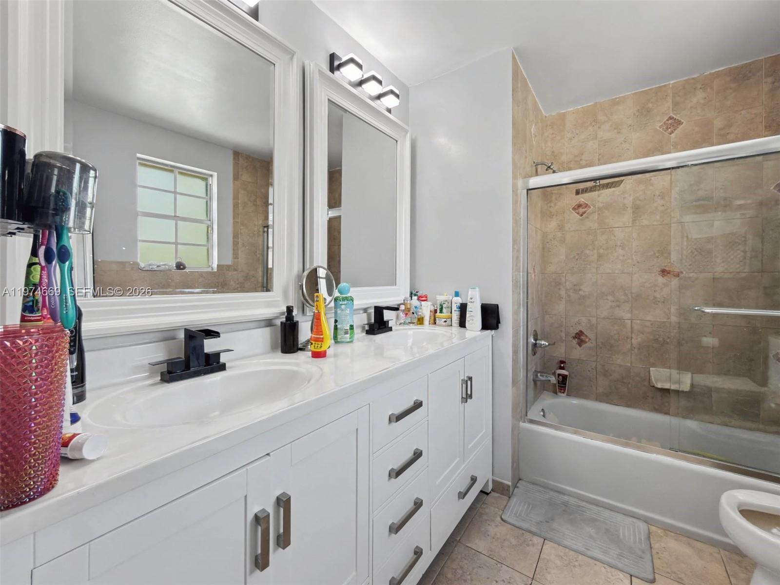 LAKE POINTE SEC 4 - Residential