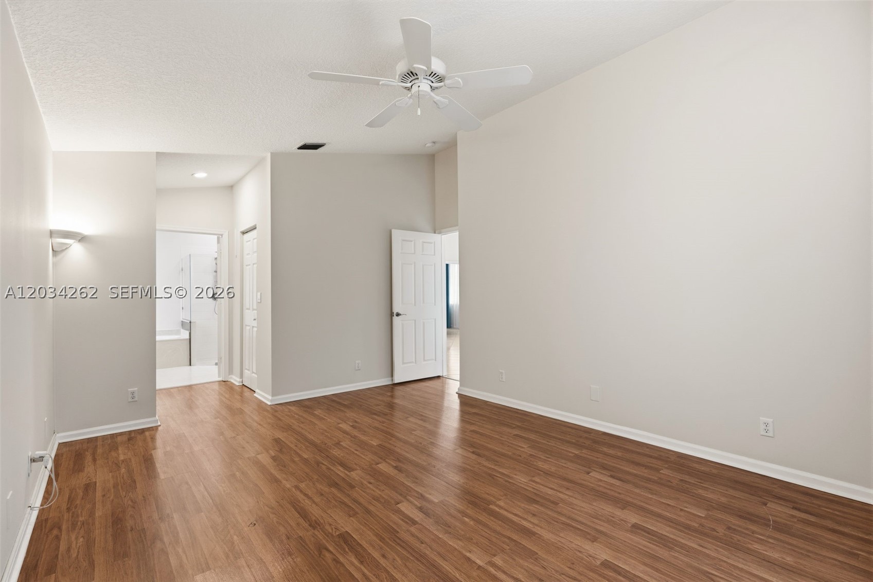 6530 Sandpiper Dr