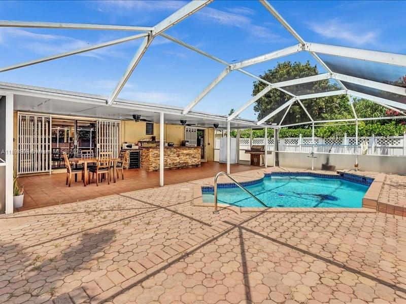 MANGO GARDENS - Residential