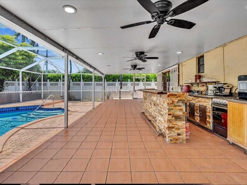 MANGO GARDENS - Residential