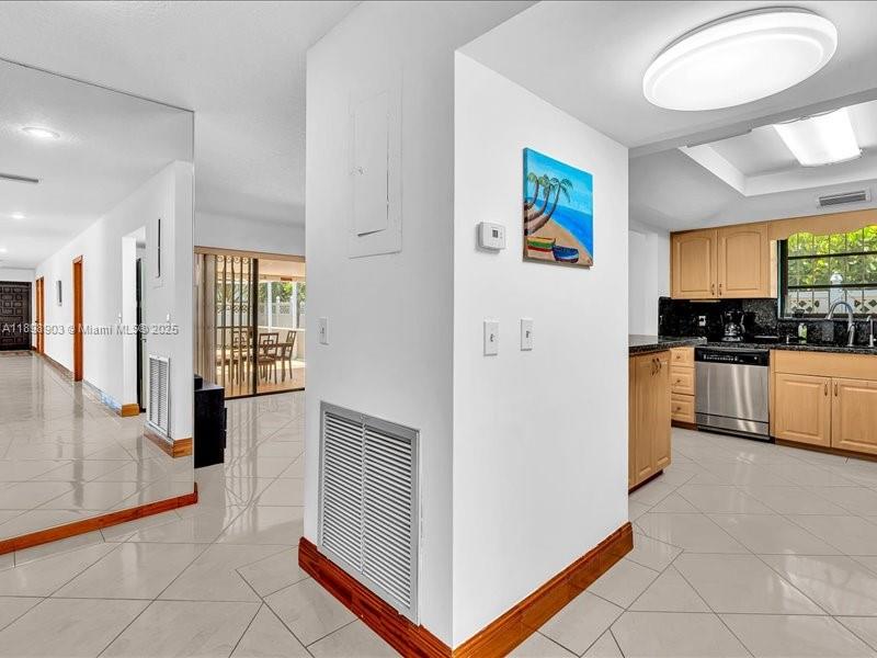 MANGO GARDENS - Residential