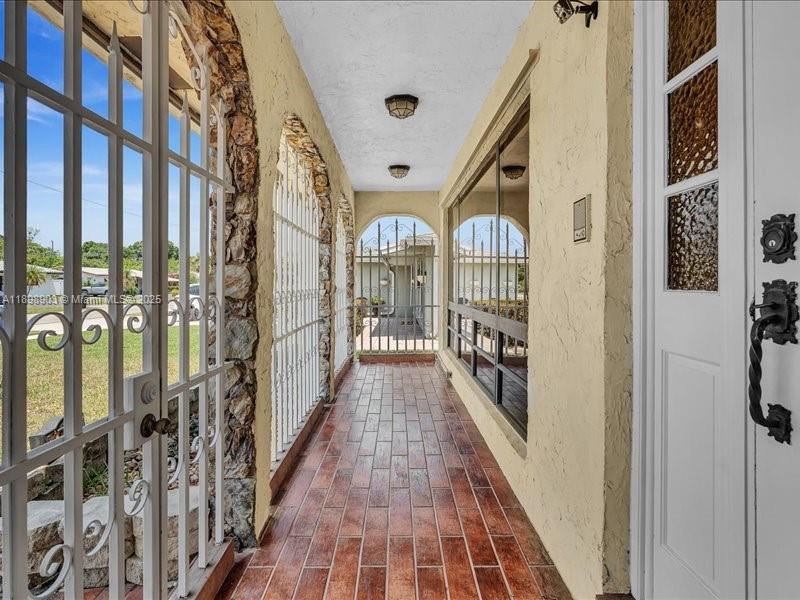 MANGO GARDENS - Residential