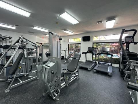 BISCAYNE BEACH CLUB CONDO - Residential