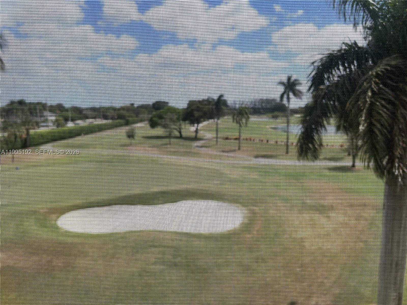 HOLLYBROOK GOLF AND - Residential Lease