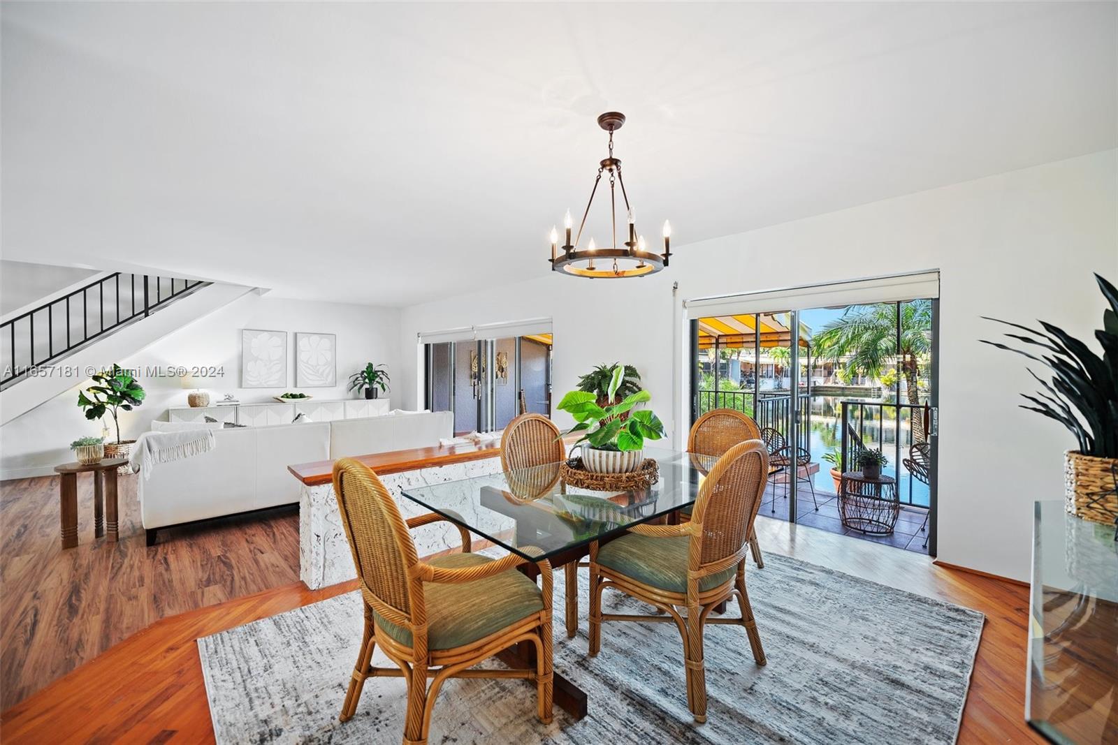 MIAMI LAKES WINDMILL GATE - Residential