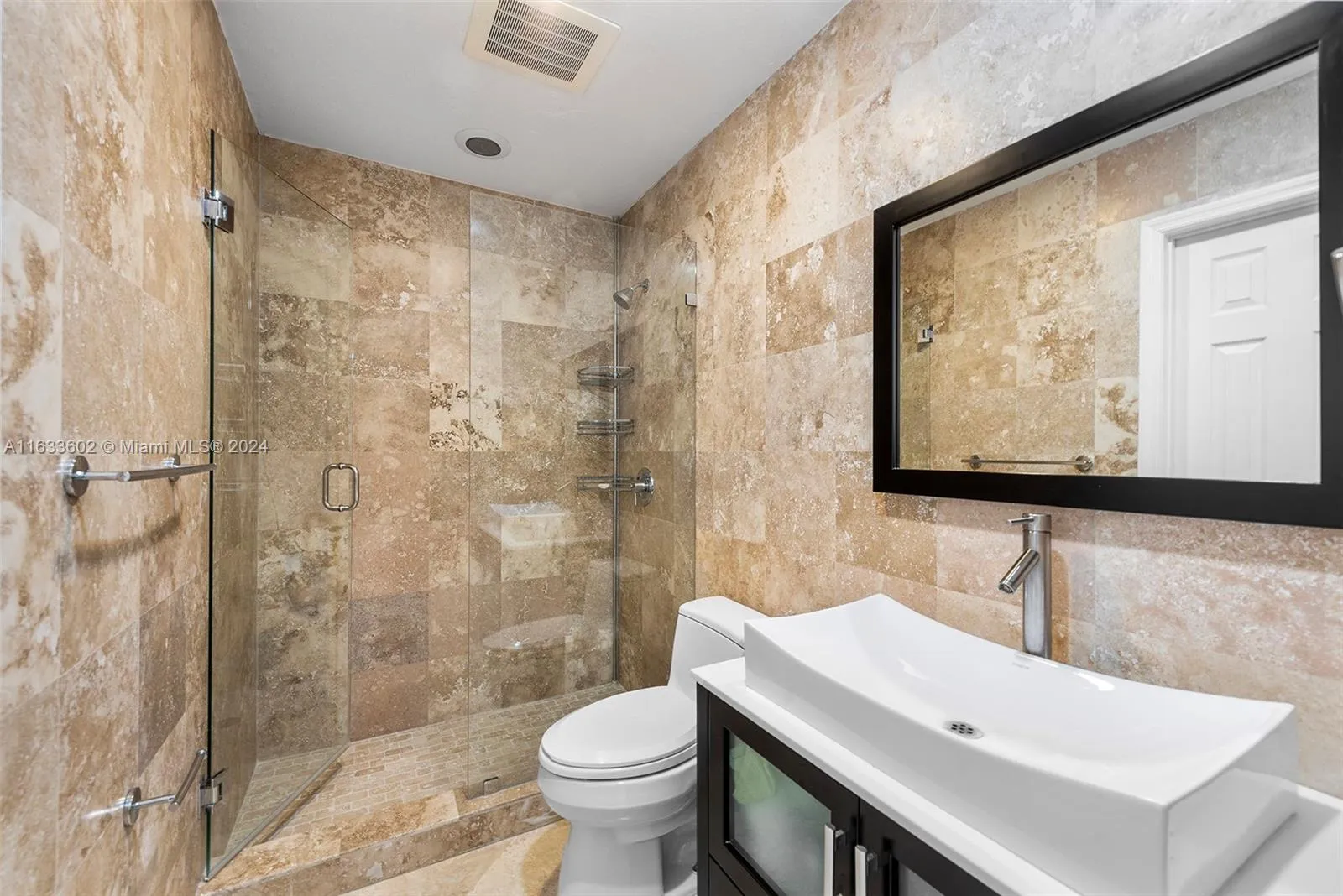 Coral Gables, Florida 33156, United States, 6 Bedrooms Bedrooms, ,6 BathroomsBathrooms,Residential,Active,49935