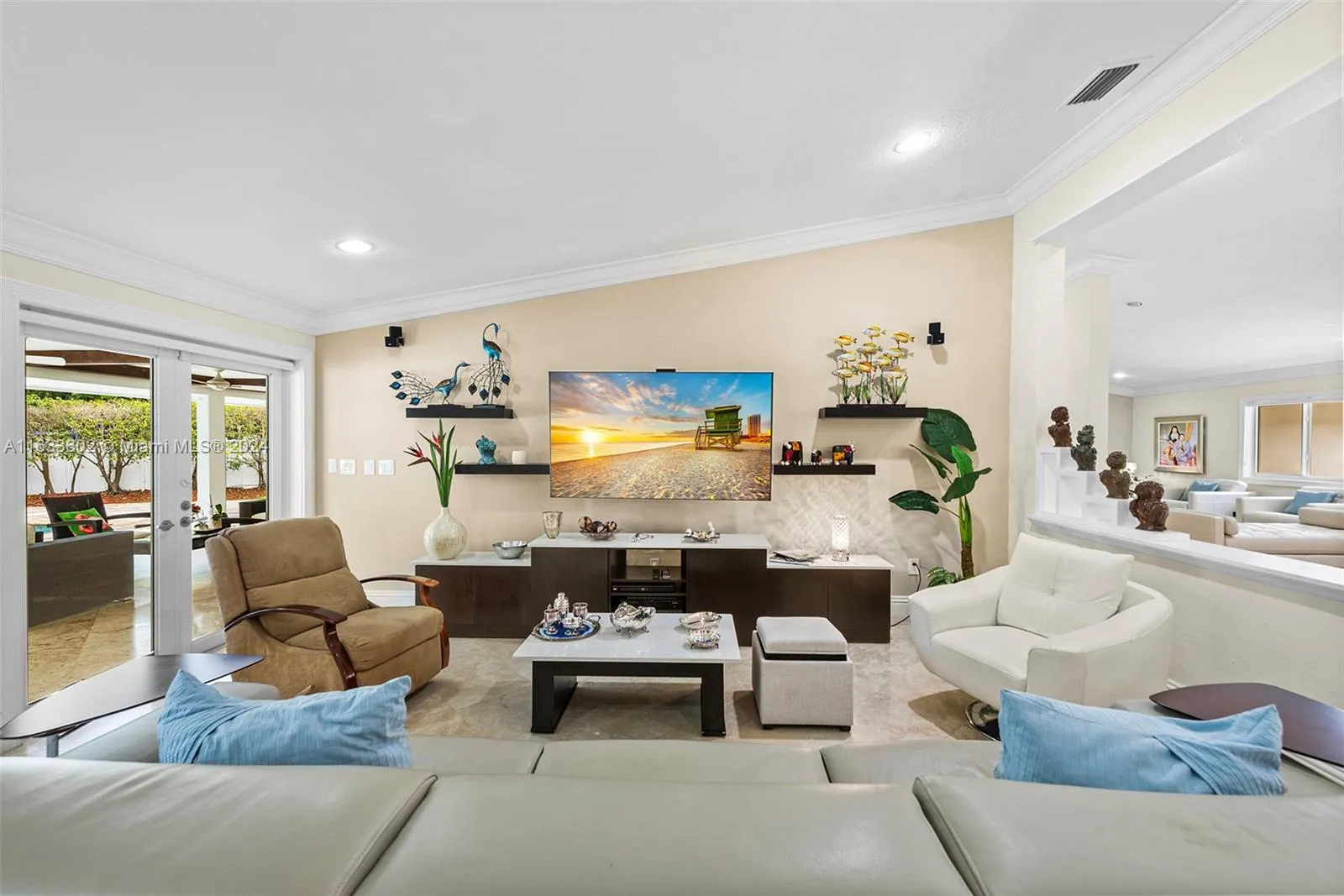 Coral Gables, Florida 33156, United States, 6 Bedrooms Bedrooms, ,6 BathroomsBathrooms,Residential,Active,49935