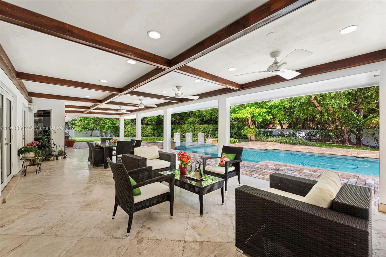 Coral Gables, Florida 33156, United States, 6 Bedrooms Bedrooms, ,6 BathroomsBathrooms,Residential,Active,49935