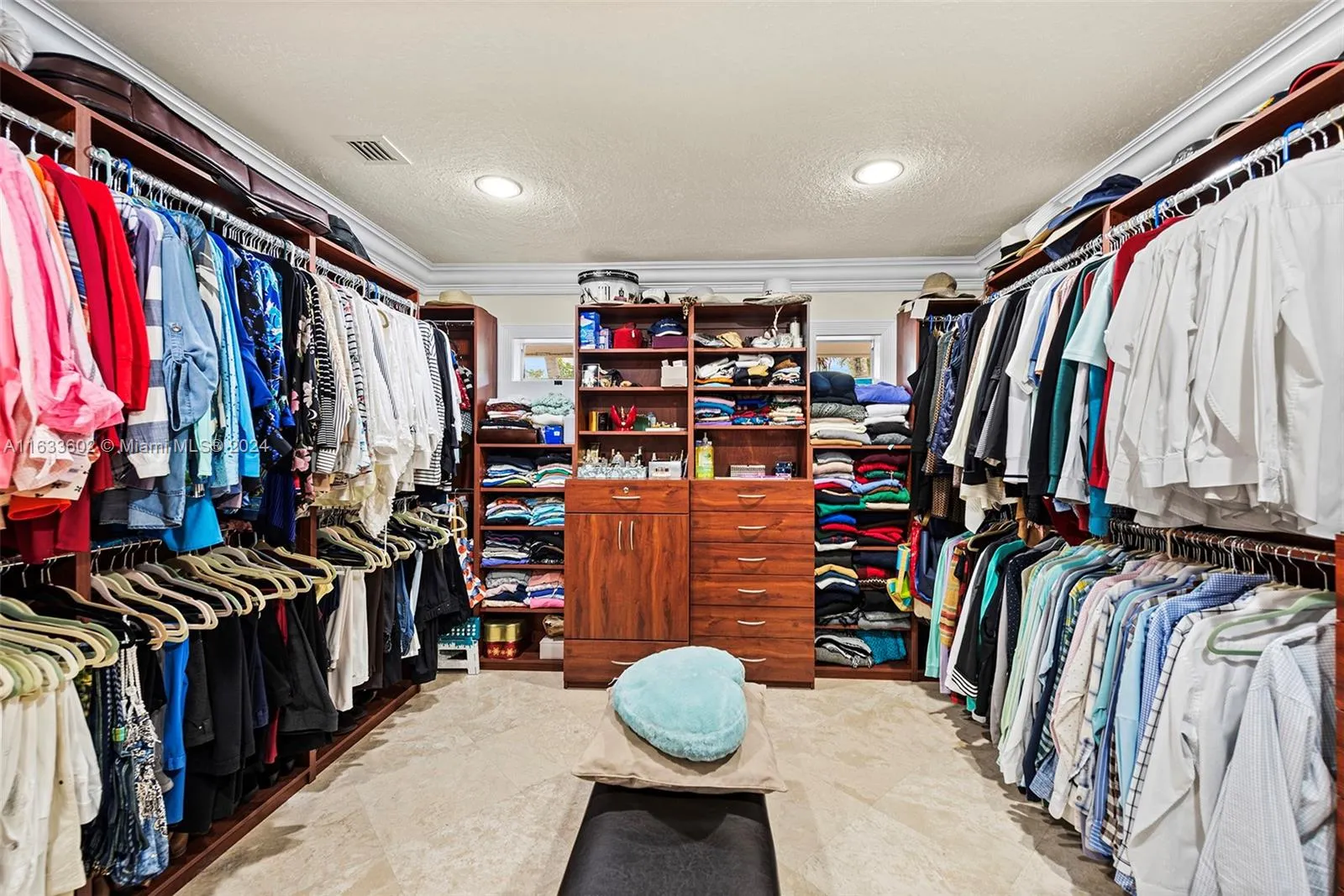 Coral Gables, Florida 33156, United States, 6 Bedrooms Bedrooms, ,6 BathroomsBathrooms,Residential,Active,49935