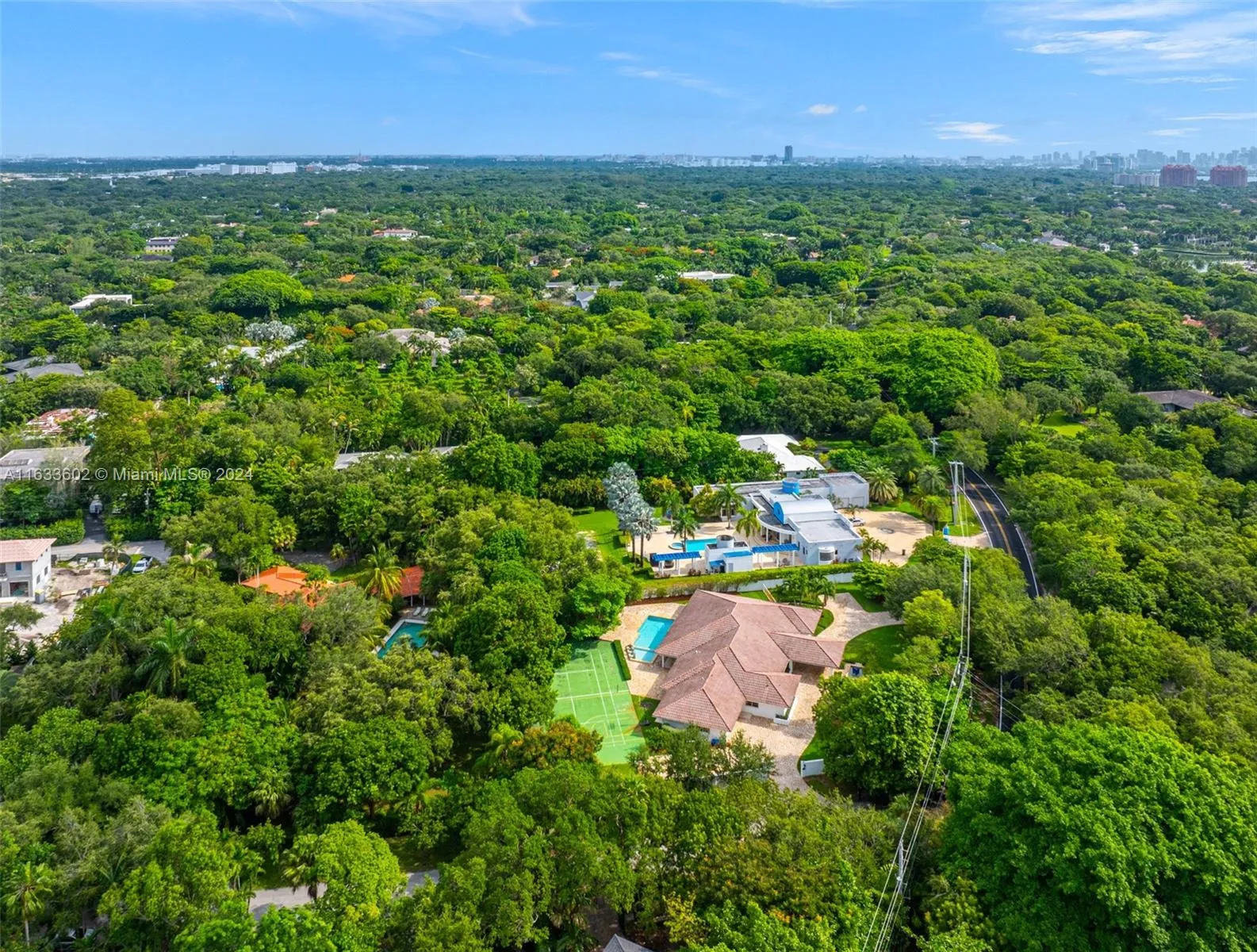 Coral Gables, Florida 33156, United States, 6 Bedrooms Bedrooms, ,6 BathroomsBathrooms,Residential,Active,49935