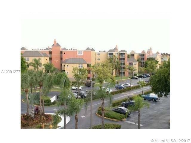 LAS VISTAS AT DORAL CONDO - Residential