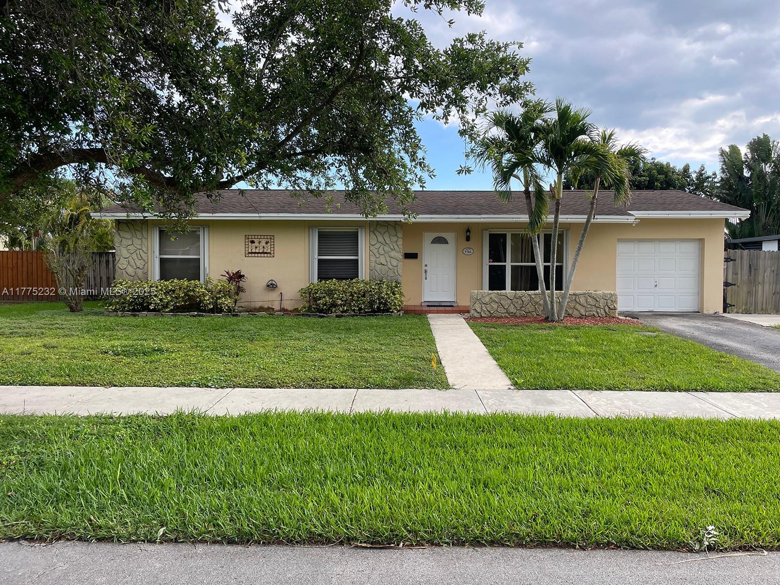 Rental Property at 9364 Sw 184th Ter, Cutler Bay, Miami-Dade County, Florida - Bedrooms: 3 
Bathrooms: 2  - $3,500 MO.