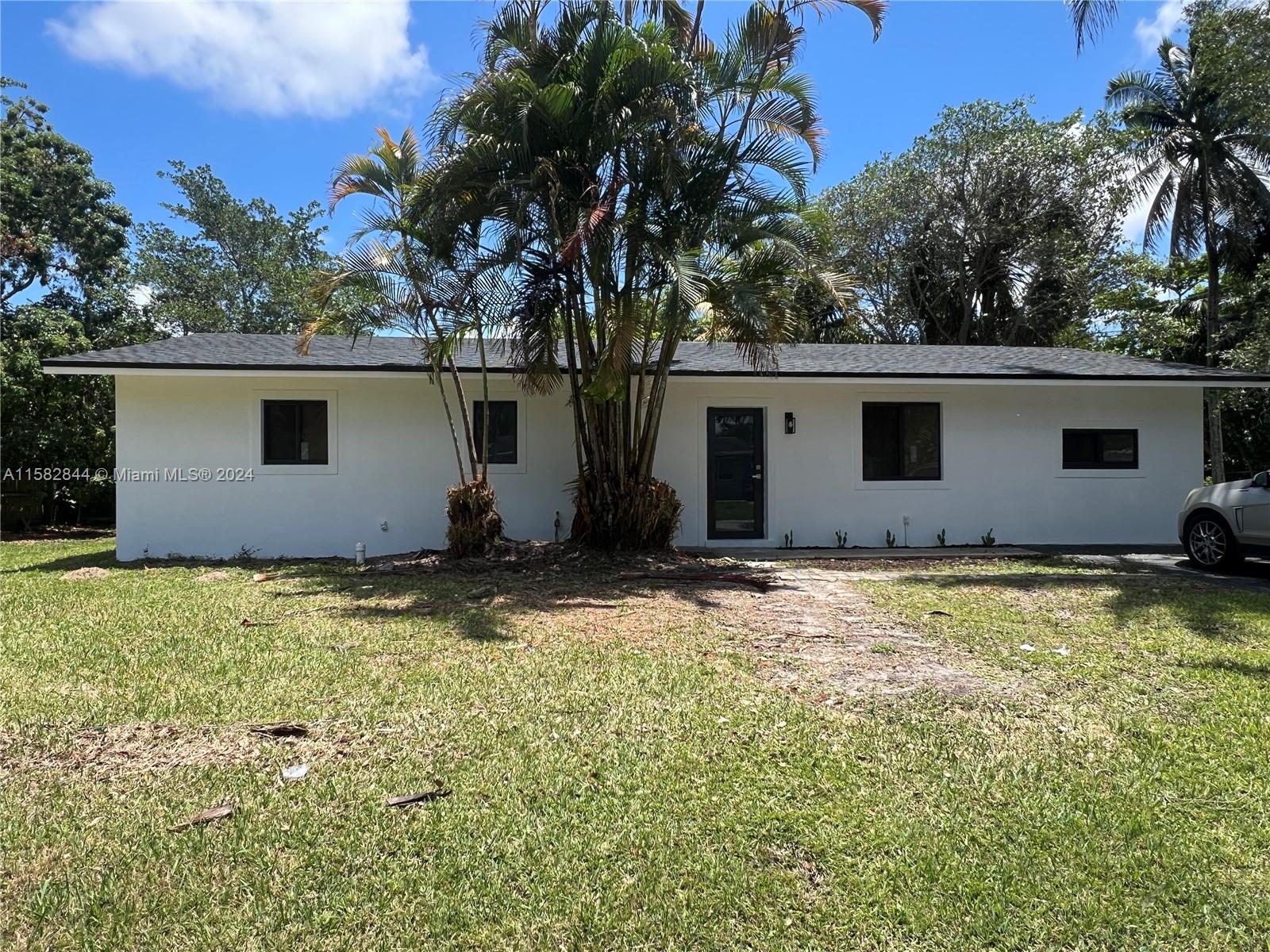 Property for Sale at Address Not Disclosed, Fort Lauderdale, Broward County, Florida - Bedrooms: 3 
Bathrooms: 2  - $568,900