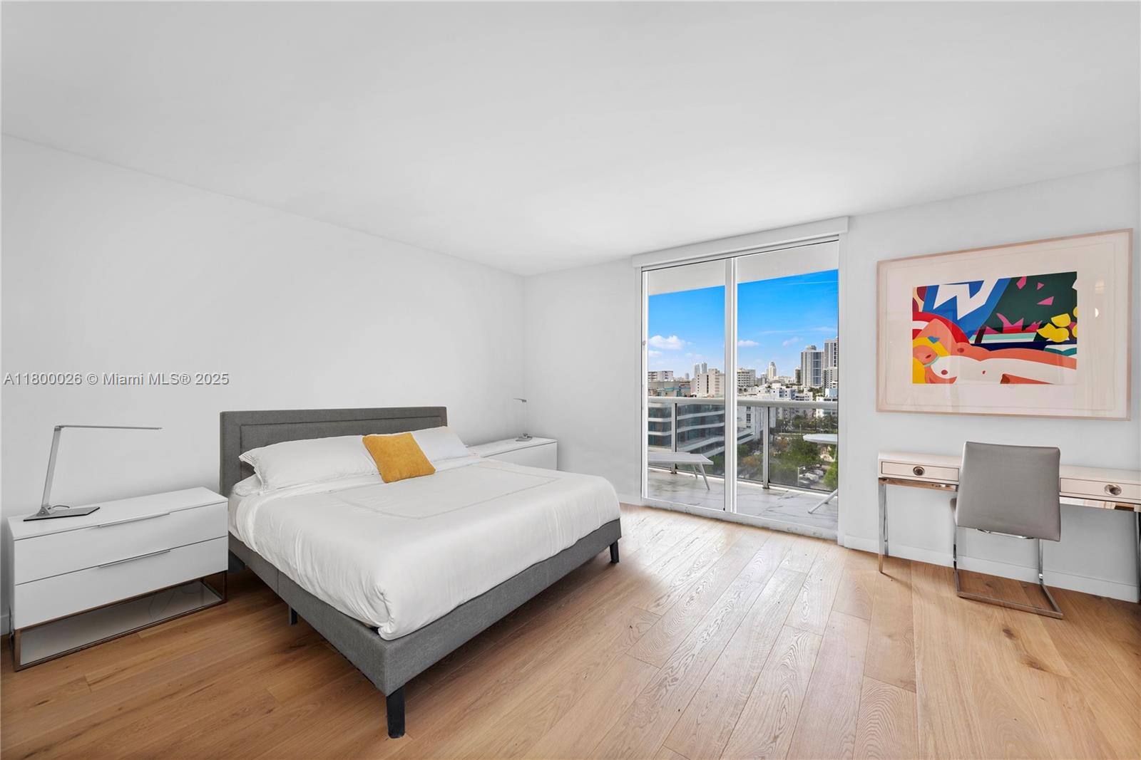 SUNSET HARBOUR SOUTH COND - Residential