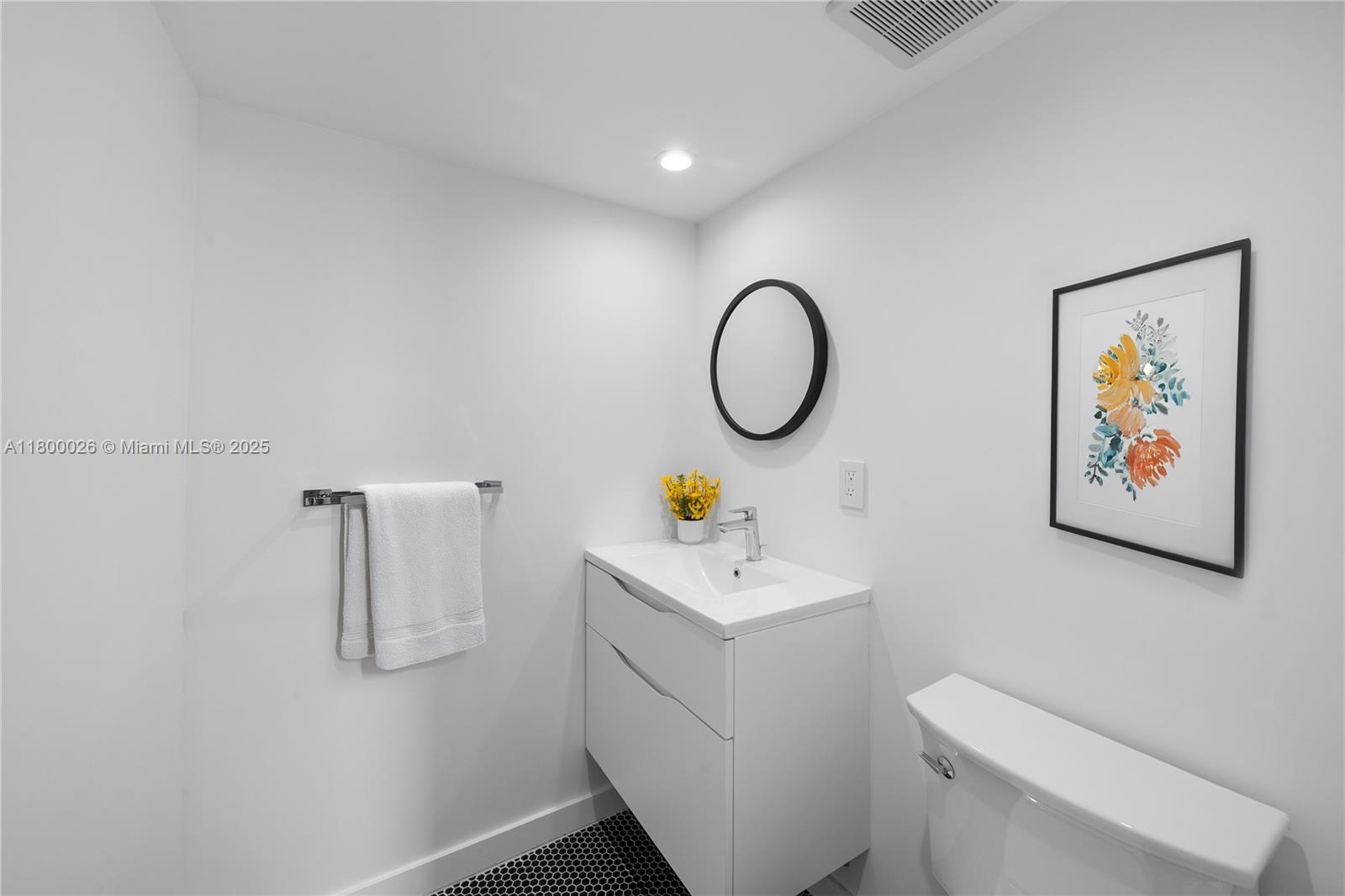 SUNSET HARBOUR SOUTH COND - Residential