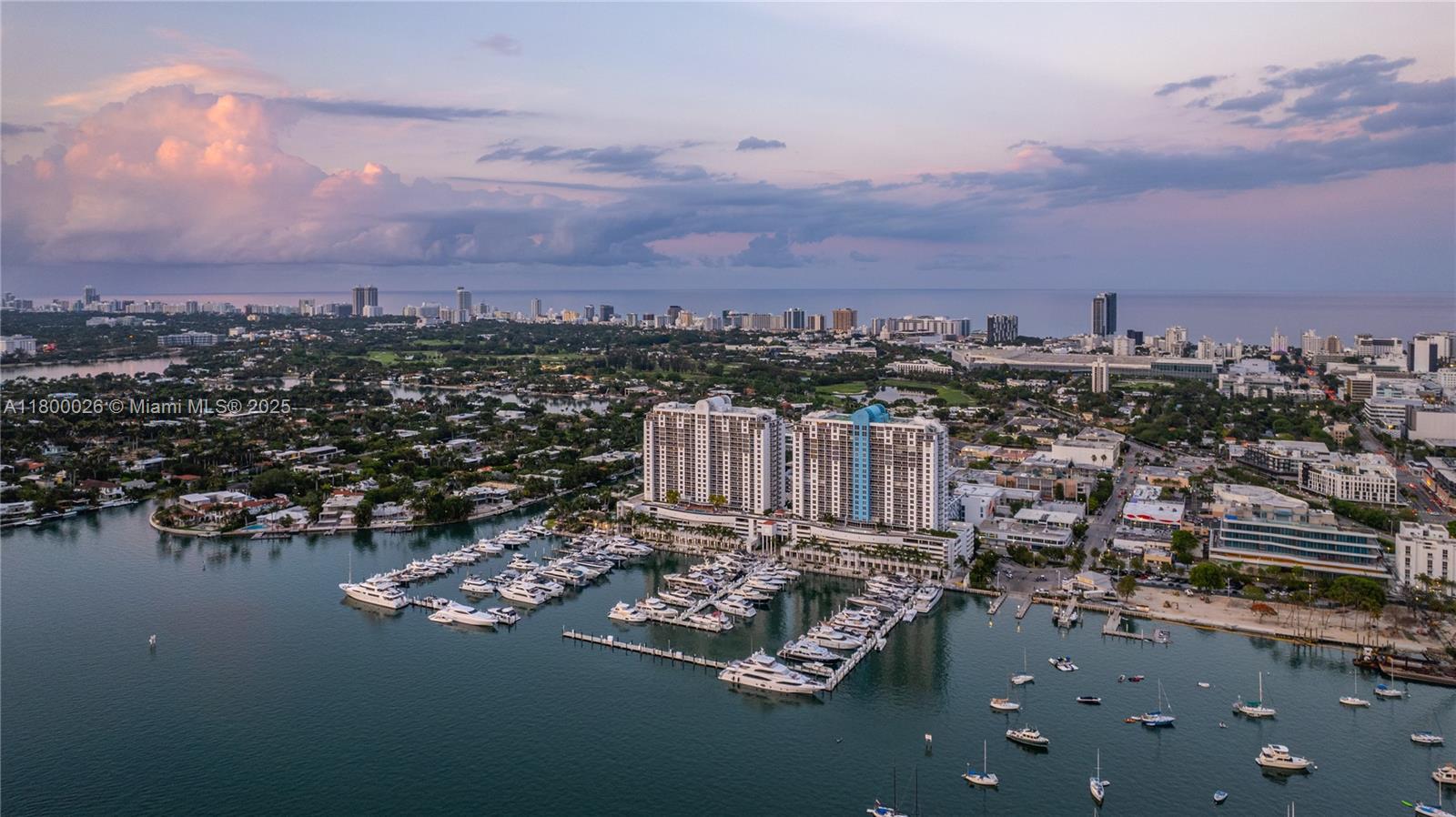 SUNSET HARBOUR SOUTH COND - Residential