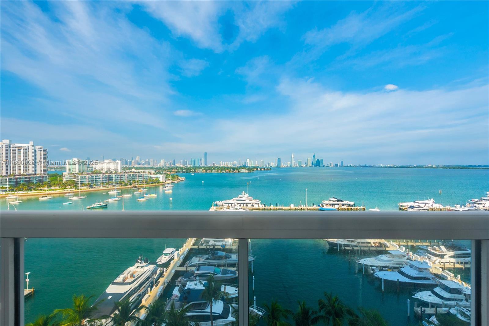 SUNSET HARBOUR SOUTH COND - Residential