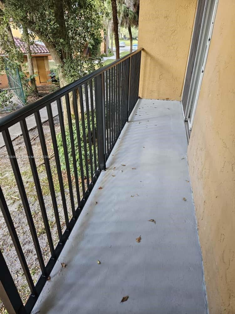 LAKES OF JACARANDA CONDO - Residential Lease