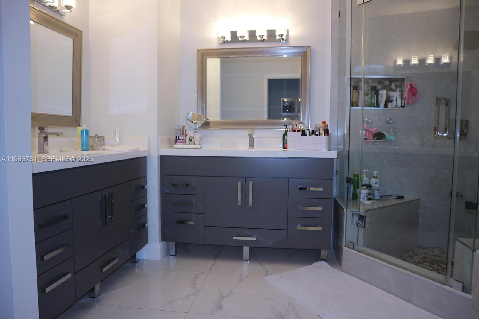 ANCHORAGE AT MIAMI LAKES - Residential