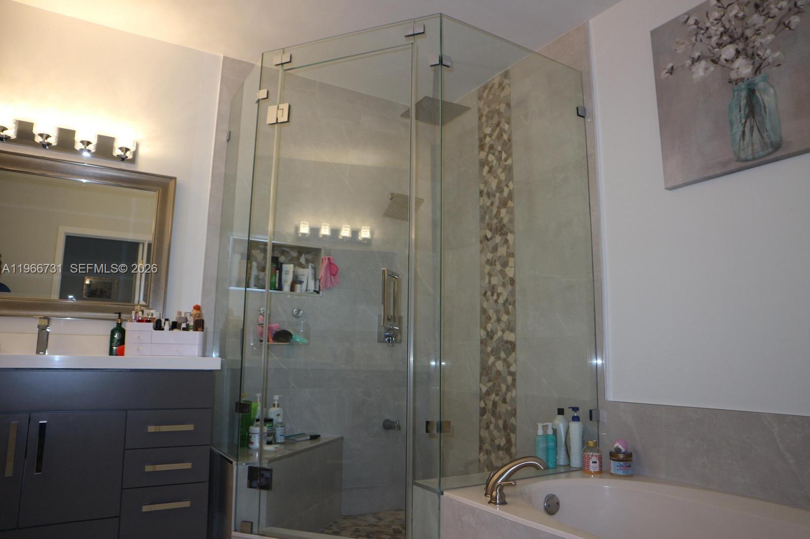 ANCHORAGE AT MIAMI LAKES - Residential