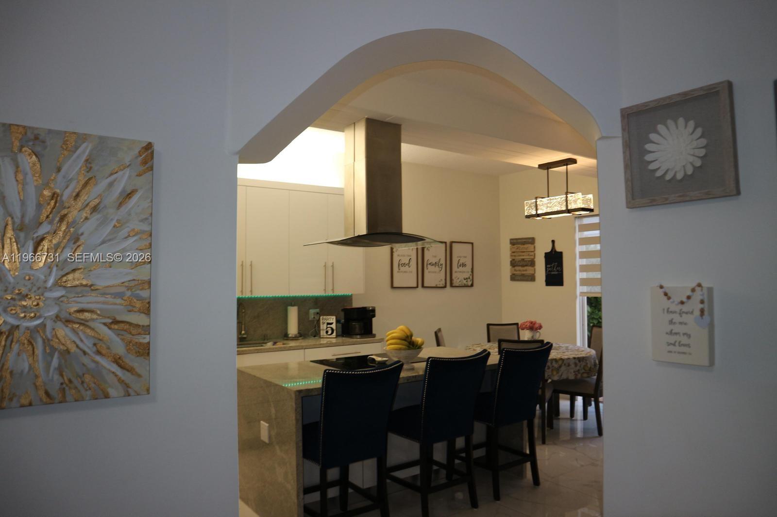 ANCHORAGE AT MIAMI LAKES - Residential