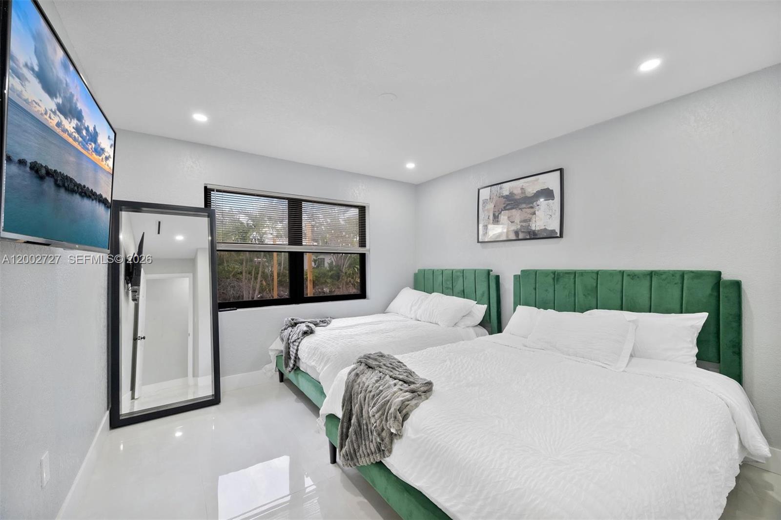 BISCAYNE GARDENS SEC D RE - Residential