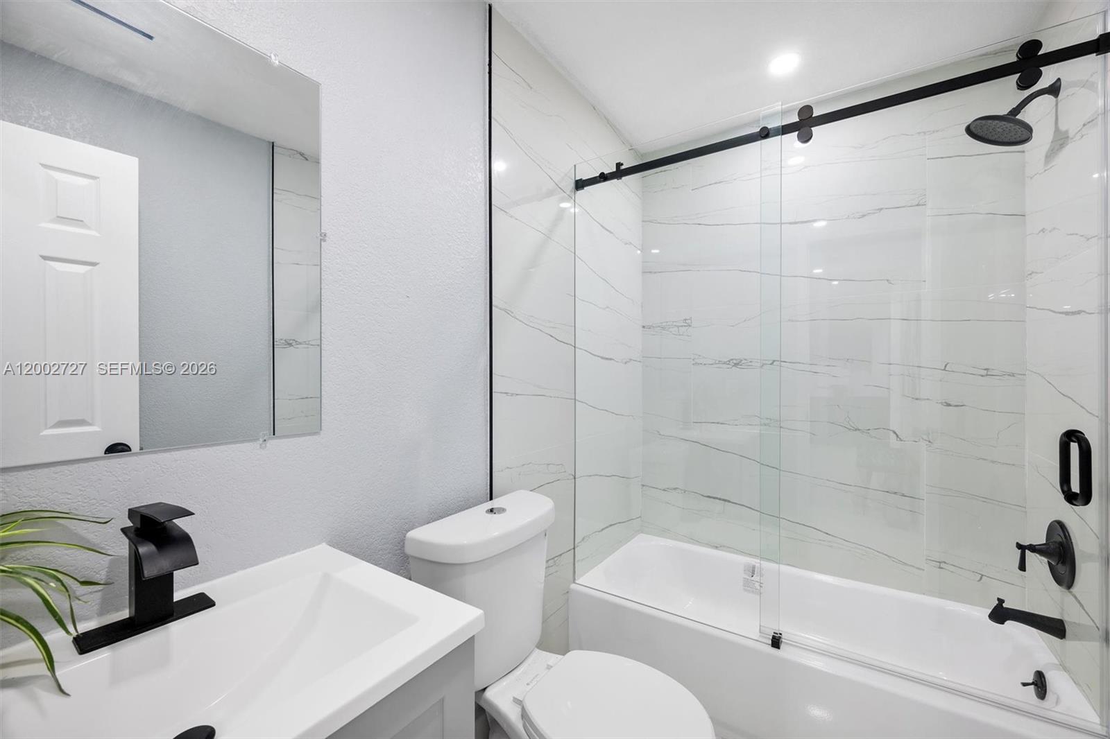 BISCAYNE GARDENS SEC D RE - Residential