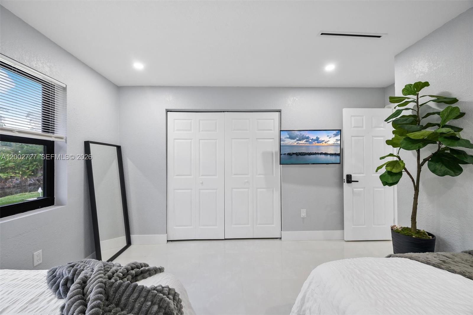 BISCAYNE GARDENS SEC D RE - Residential