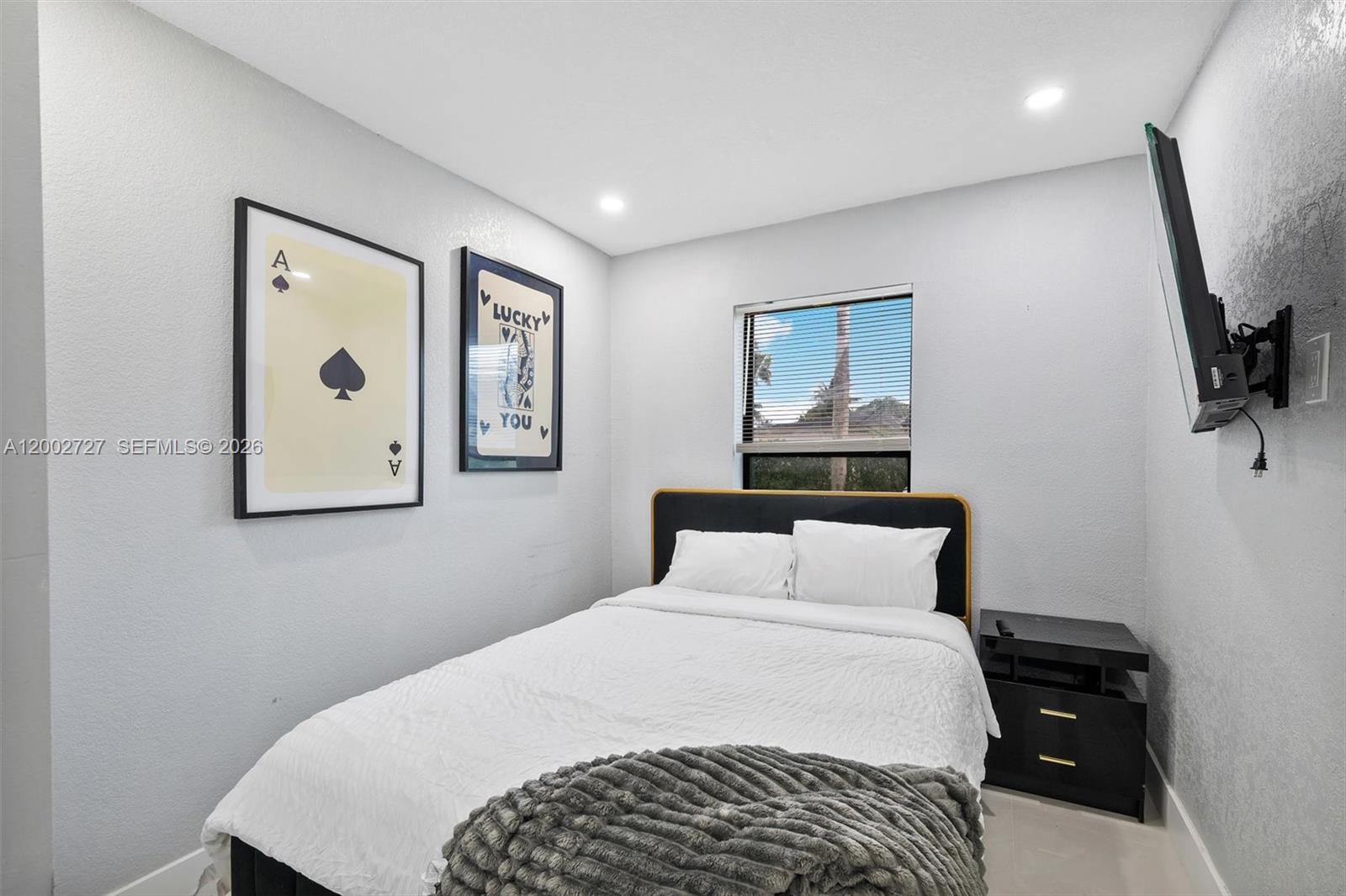 BISCAYNE GARDENS SEC D RE - Residential