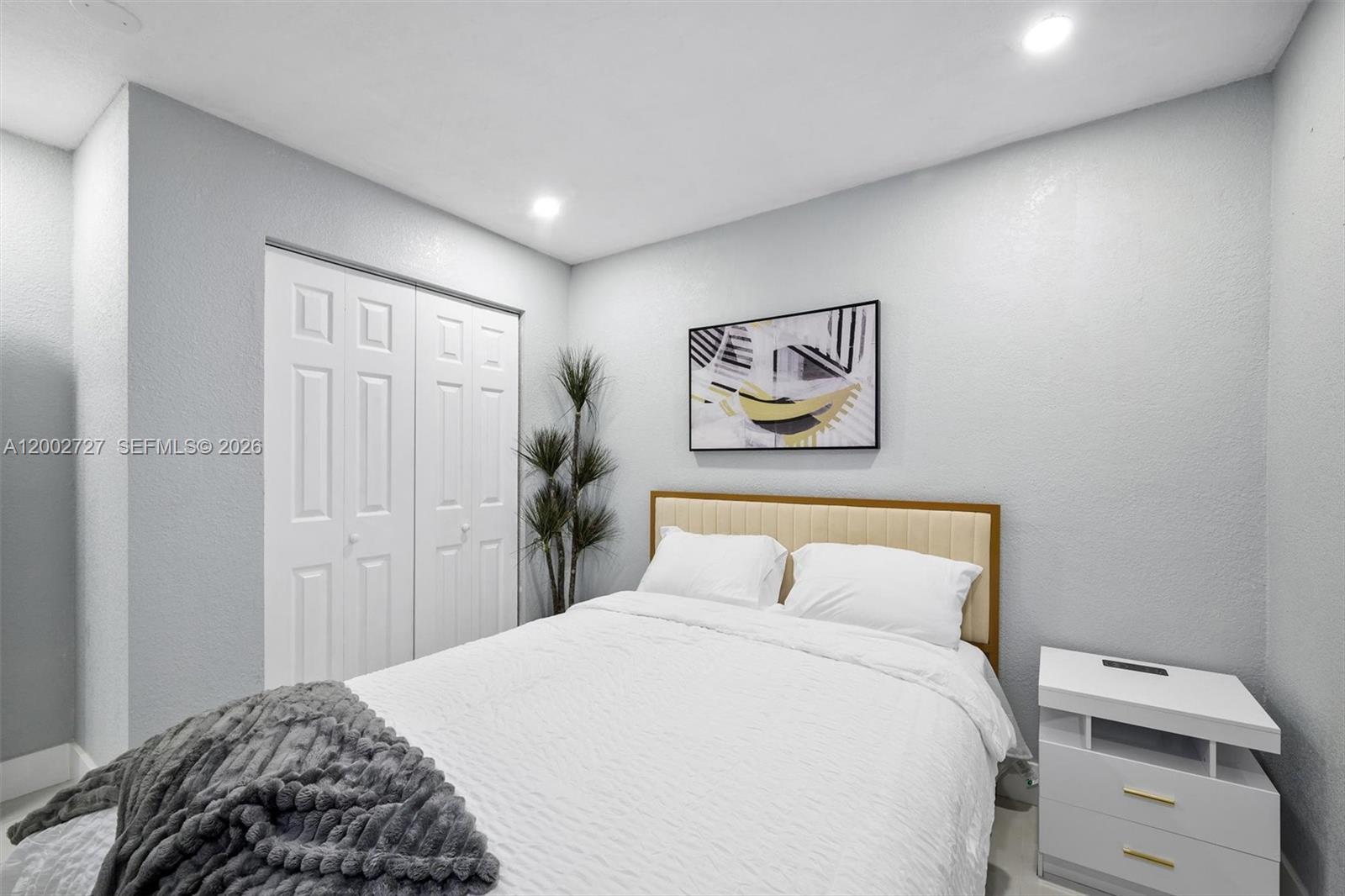 BISCAYNE GARDENS SEC D RE - Residential