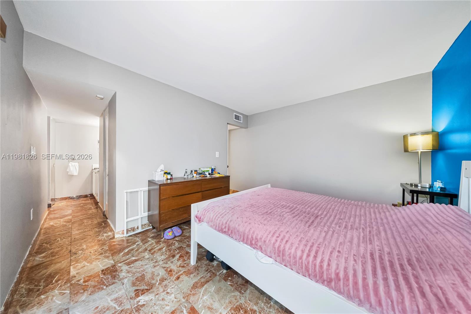 RIVIERA PARK - Residential