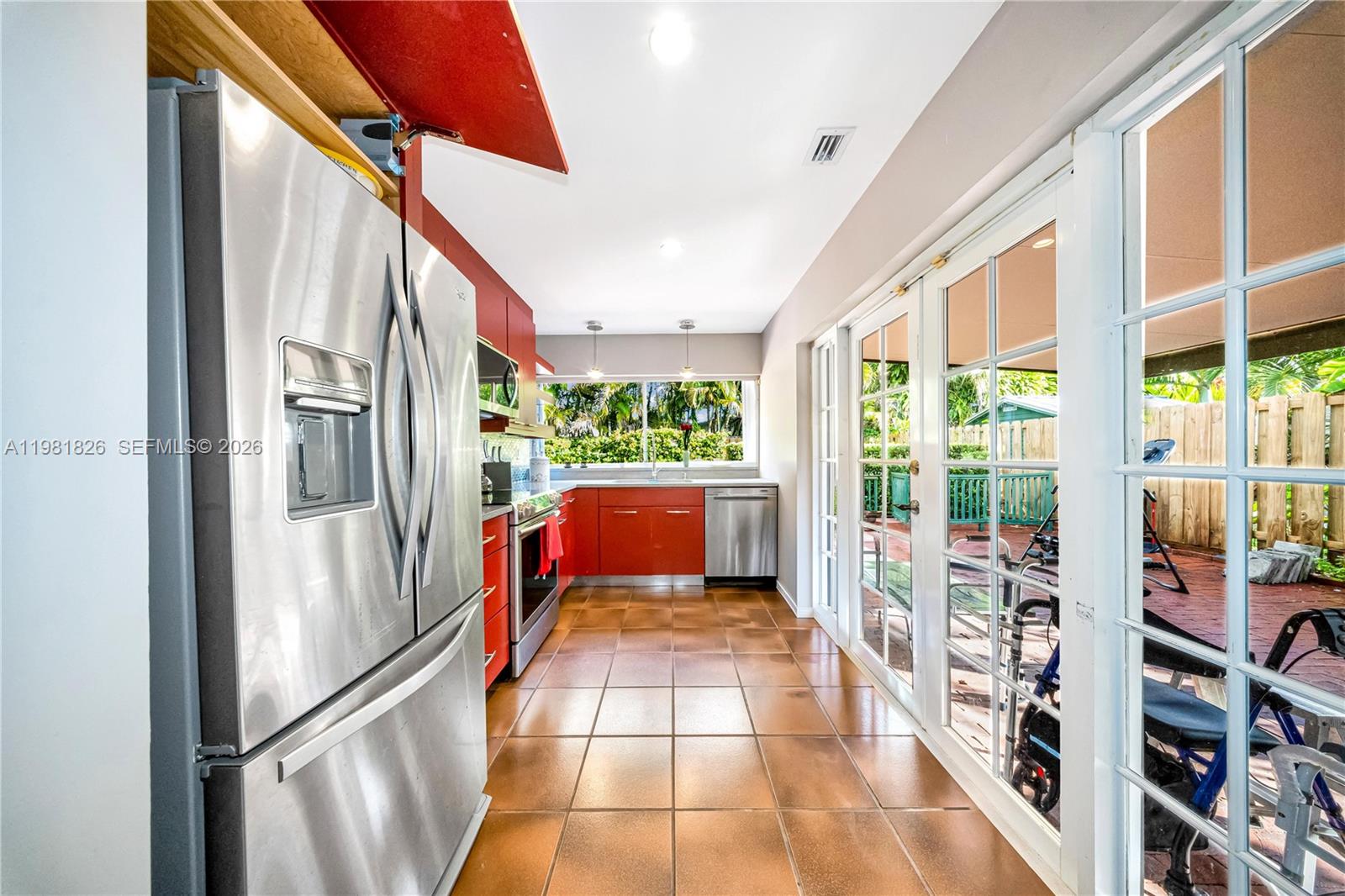 RIVIERA PARK - Residential