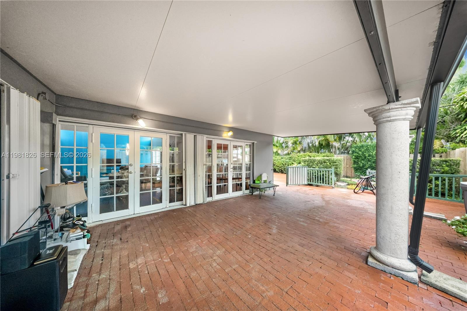 RIVIERA PARK - Residential