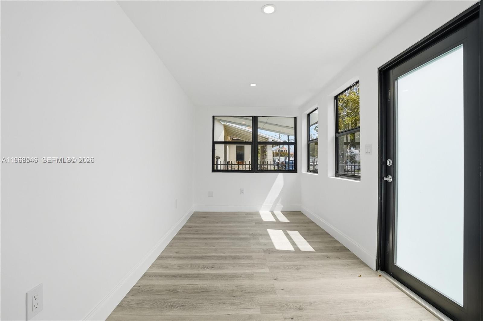 TRAJUNE PARK - Residential