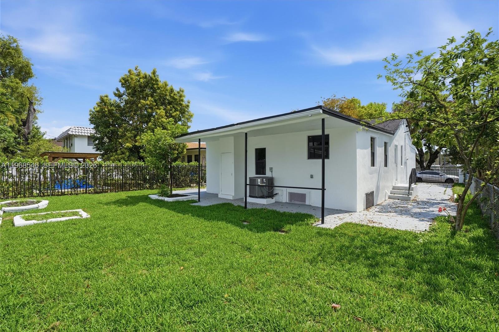 TRAJUNE PARK - Residential