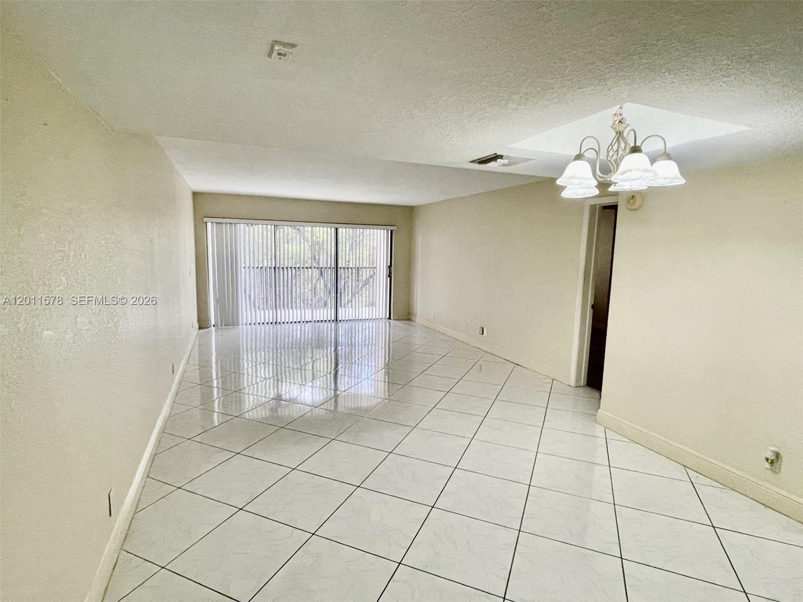 BLDG 130 OF COUNTRY CLUB - Residential